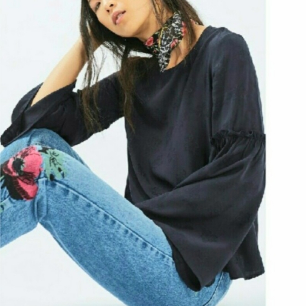 Topshop Jacquard Bell Sleeve Pullover Blouse Top Women's Sz 4 Navy Blue